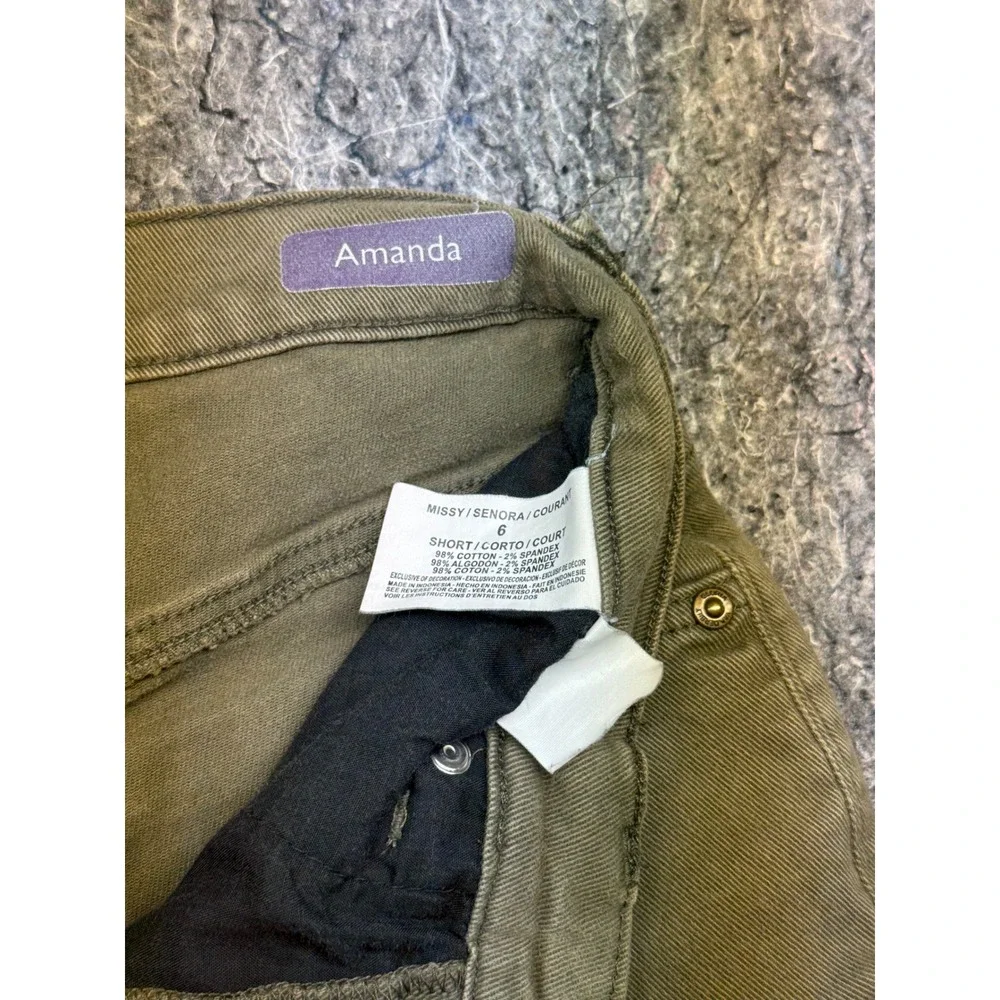 Gloria Vanderbilt Amanda‎ High Rise Tapered Jeans Olive Green Size 6 Short